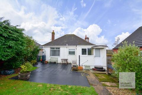 2 bedroom bungalow for sale, Crostwick Lane, Norwich NR10