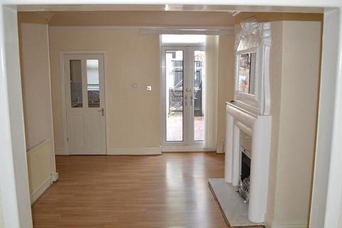 2 bedroom terraced house to rent, Spring Gardens, Salford, Manchester, M6