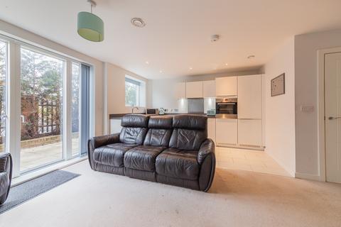 2 bedroom apartment to rent, Westminster Mansions