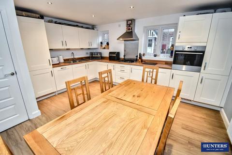 4 bedroom detached house for sale, Windlass Drive, Wigston