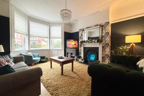 21 Burton Road, Hornsea, HU18 1QX