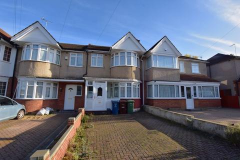 3 bedroom terraced house for sale, Spinnells Road, Rayners Lane