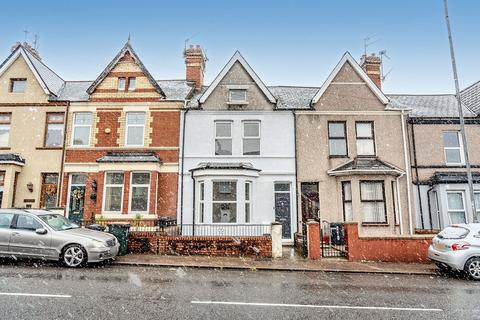 3 bedroom terraced house for sale, Caerleon Road, Newport NP19