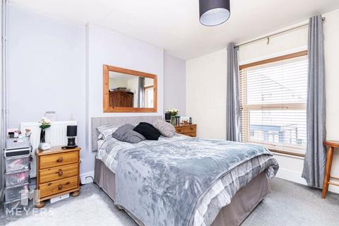 2 bedroom apartment for sale, Bargates, Christchurch, BH23