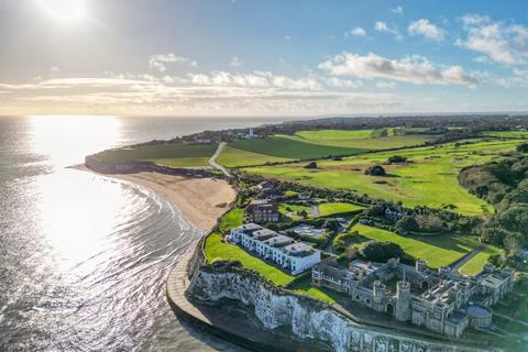 2 bedroom apartment for sale, Castle View, Joss Gap Road, Broadstairs