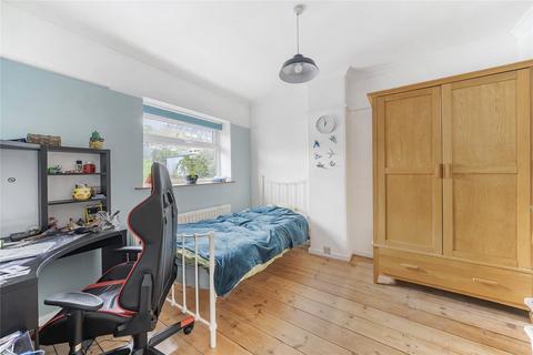 105 Cowick Hill, Exeter, EX2 9NJ