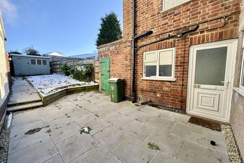 2 bedroom semi-detached house for sale, Moorfield Place, Loughborough LE12