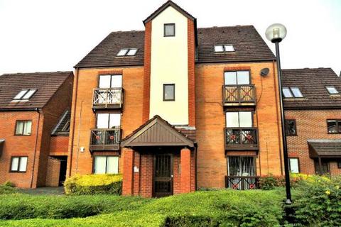 1 bedroom flat to rent, Peter James Court, Stafford, Staffordshire, ST16