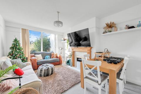 4 Broughton Road, Orpington, BR6 8EQ