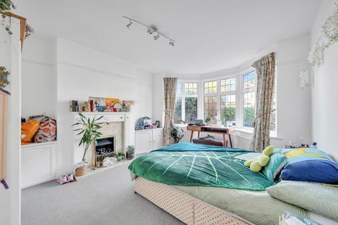 4 Broughton Road, Orpington, BR6 8EQ