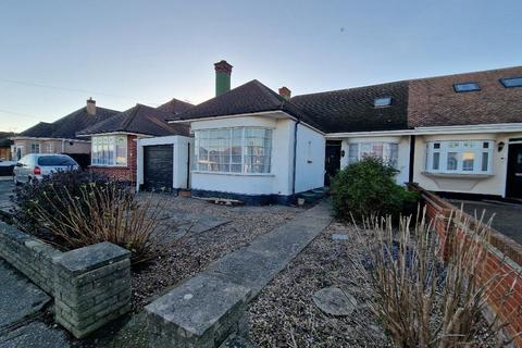 4 bedroom semi-detached house for sale, Arlington Road, Southend-on-Sea, Essex, SS2 4UN