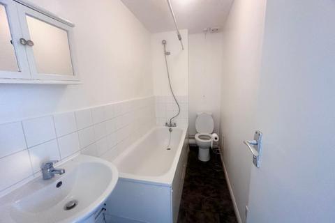 1 bedroom flat for sale, Taylor Close, Orpington, Kent, BR6 9UH