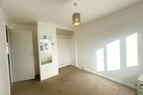 1 bedroom flat for sale, Taylor Close, Orpington, Kent, BR6 9UH