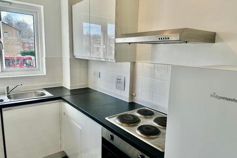 1 bedroom flat for sale, Taylor Close, Orpington, Kent, BR6 9UH