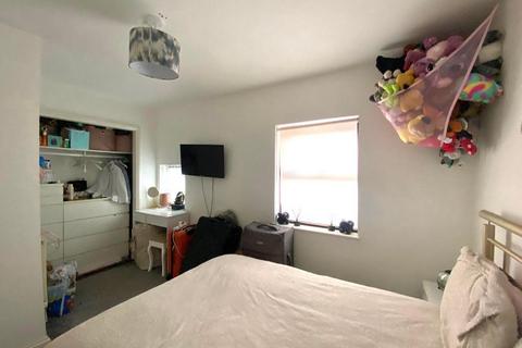 32 Gleneagles Drive, Luton, LU2 7TA