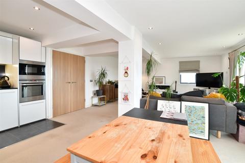 2 bedroom apartment for sale, Longridge Avenue, Saltdean, Brighton, East Sussex