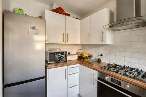 undefined, Villiers Close, Luton