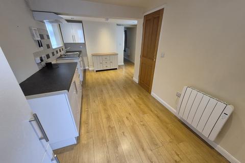 2 bedroom semi-detached house to rent, 14 Union Street Bishops Castle SY9 5AJ