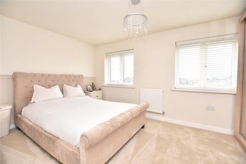 9 Blencarn Crescent, Seacroft, Leeds, LS14 6WT