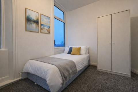 undefined, Newcastle upon Tyne NE4