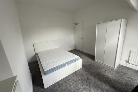 undefined, Newcastle upon Tyne NE4
