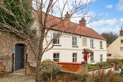 4 bedroom detached house for sale, Cross Hill, Hunmanby, Filey, North Yorkshire, YO14