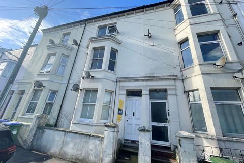 1 bedroom flat to rent, Meeching Road, Newhaven