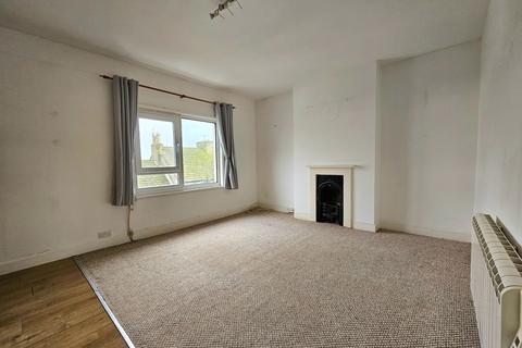 1 bedroom flat to rent, Meeching Road, Newhaven