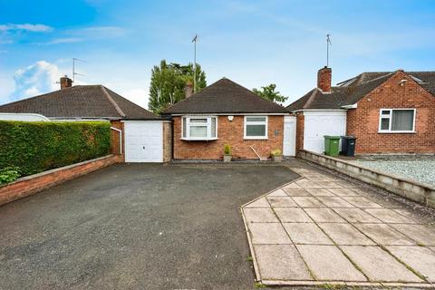 2 bedroom bungalow to rent, Standhills Road, Kingswinford