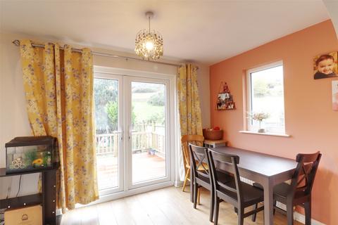 5 Park View Close, Combe Martin, Ilfracombe, EX34 0PH