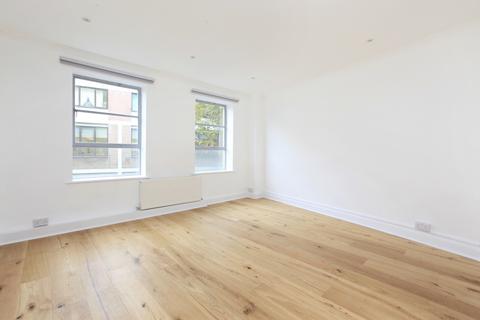 2 bedroom flat to rent, Fulham Island, London SW6