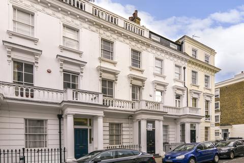 undefined, Cumberland Street, Pimlico, London, SW1V