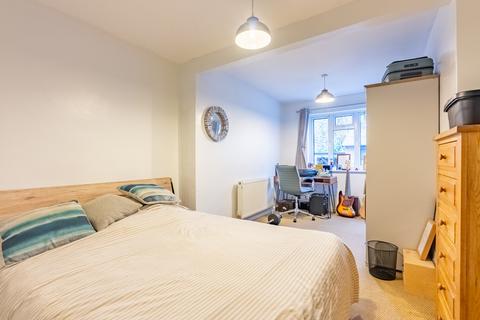 6 Cherry Tree Lane, Wheathampstead, St Albans, AL4 8HP