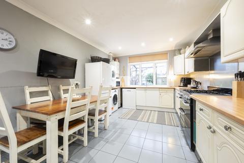 4 bedroom semi-detached house for sale, Guilford Avenue, Surbiton KT5