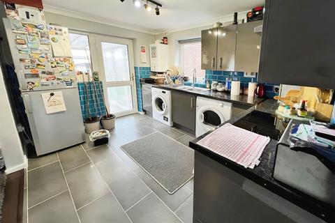 35 Berwick Road, Stoke-on-trent, ST1 6ER