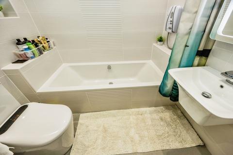12 Edge View, Golcar, Huddersfield, HD7 4BZ