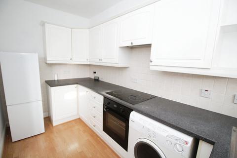 2 bedroom apartment to rent, Hyde Road, Greater Manchester M18