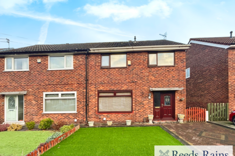 3 bedroom semi-detached house for sale, Swanage Road, Manchester M30