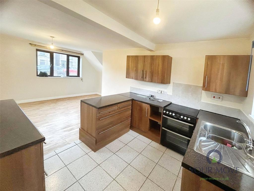 Kitchen/ Dining Room