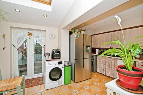 3 bedroom terraced house for sale, Church View Road, Cornwall TR14