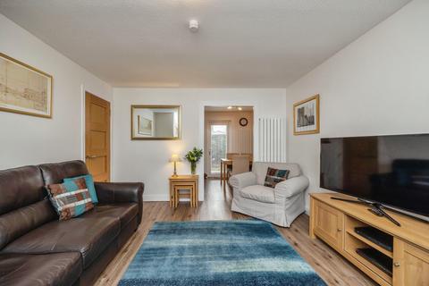 2 bedroom end of terrace house for sale, North Bank Park, Stirlingshire EH51