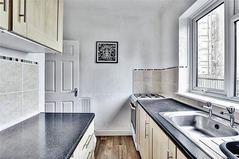 1 bedroom flat to rent, London Road, Kent ME16