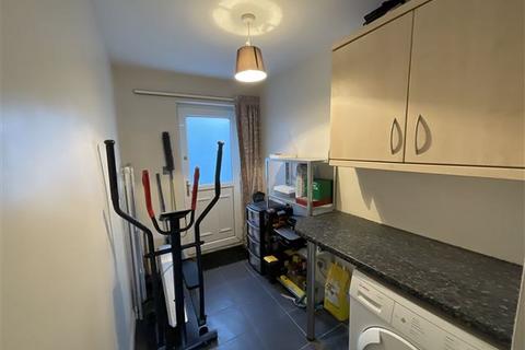 2 bedroom terraced house for sale, The Plantin, Halfway, Sheffield, SHEFFIELD, S20 4TF