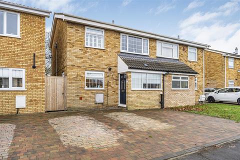 3 bedroom semi-detached house for sale, Newbury Road, Houghton Regis, Dunstable