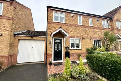 2 bedroom end of terrace house for sale, Ashley Way, Balsall Common, Coventry, West Midlands, CV7