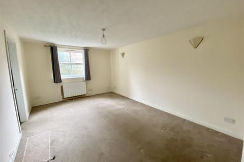 1 bedroom flat for sale, 10 Chelsea Court, Pountney Gardens, Belle Vue, Shrewsbury, SY3 7LG