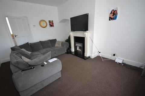 3 bedroom terraced house for sale, James Reckitt Avenue, Hull HU8