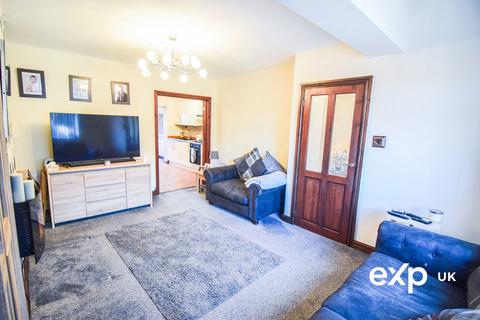 3 bedroom semi-detached house for sale, Firbeck Avenue, Mansfield NG18