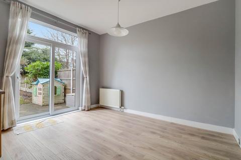 14 Central Avenue, Southend-on-sea, SS2 5HS