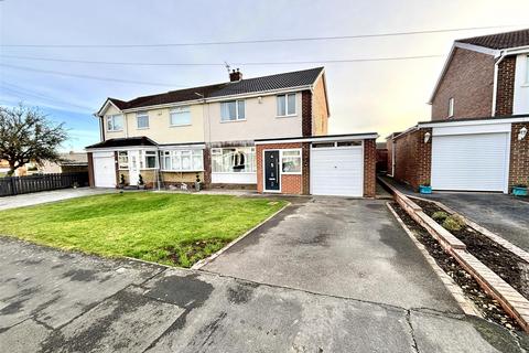 3 bedroom semi-detached house for sale, Brackendale Road, Belmont, Durham